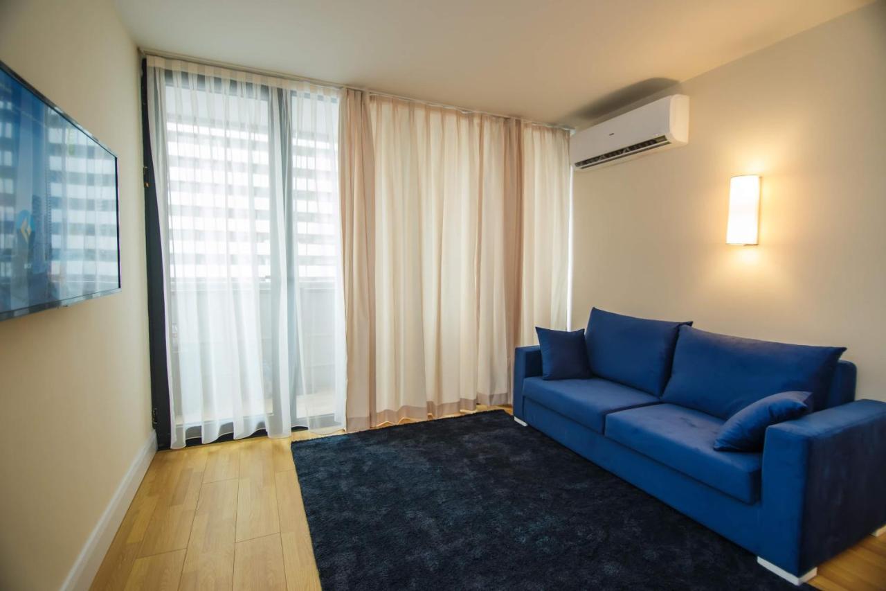 Black Sea Luxury Towers Hotel Batumi Bagian luar foto